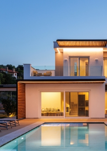 luxurious villas to rent in polychrono halkidiki